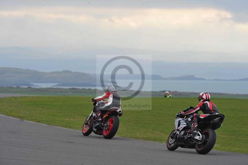Motorcycle action photographs;anglesey circuit;anglesey trackday photographs;event digital images;eventdigitalimages;no limits trackday;oulton park circuit cheshire;peter wileman photography;trackday;trackday digital images;trackday photos;ty croes circuit wales