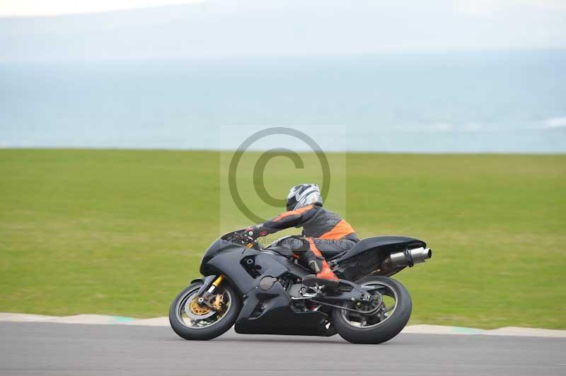 Motorcycle action photographs;anglesey circuit;anglesey trackday photographs;event digital images;eventdigitalimages;no limits trackday;oulton park circuit cheshire;peter wileman photography;trackday;trackday digital images;trackday photos;ty croes circuit wales