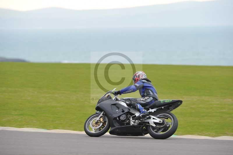 Motorcycle action photographs;anglesey circuit;anglesey trackday photographs;event digital images;eventdigitalimages;no limits trackday;oulton park circuit cheshire;peter wileman photography;trackday;trackday digital images;trackday photos;ty croes circuit wales