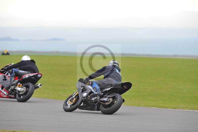 Motorcycle action photographs;anglesey circuit;anglesey trackday photographs;event digital images;eventdigitalimages;no limits trackday;oulton park circuit cheshire;peter wileman photography;trackday;trackday digital images;trackday photos;ty croes circuit wales