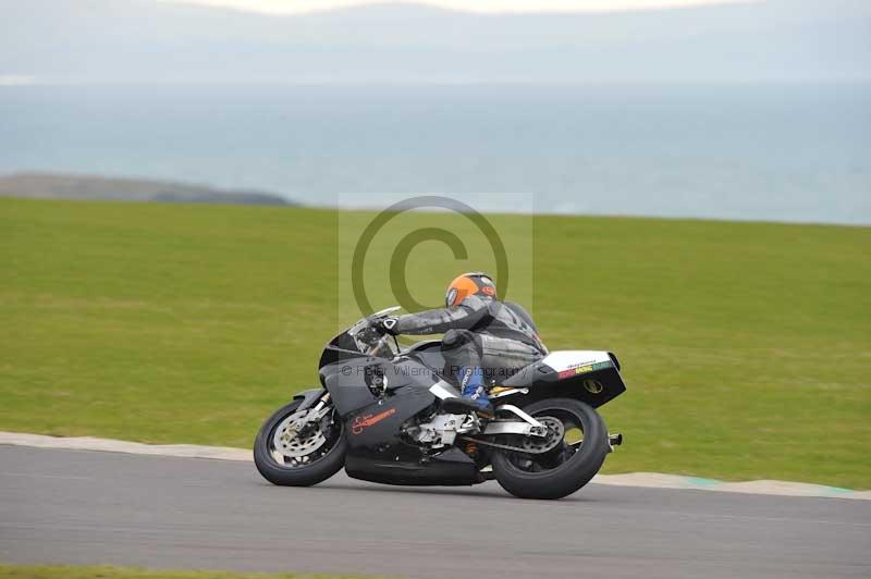 Motorcycle action photographs;anglesey circuit;anglesey trackday photographs;event digital images;eventdigitalimages;no limits trackday;oulton park circuit cheshire;peter wileman photography;trackday;trackday digital images;trackday photos;ty croes circuit wales