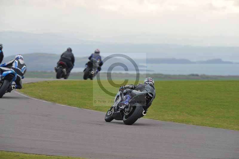 Motorcycle action photographs;anglesey circuit;anglesey trackday photographs;event digital images;eventdigitalimages;no limits trackday;oulton park circuit cheshire;peter wileman photography;trackday;trackday digital images;trackday photos;ty croes circuit wales