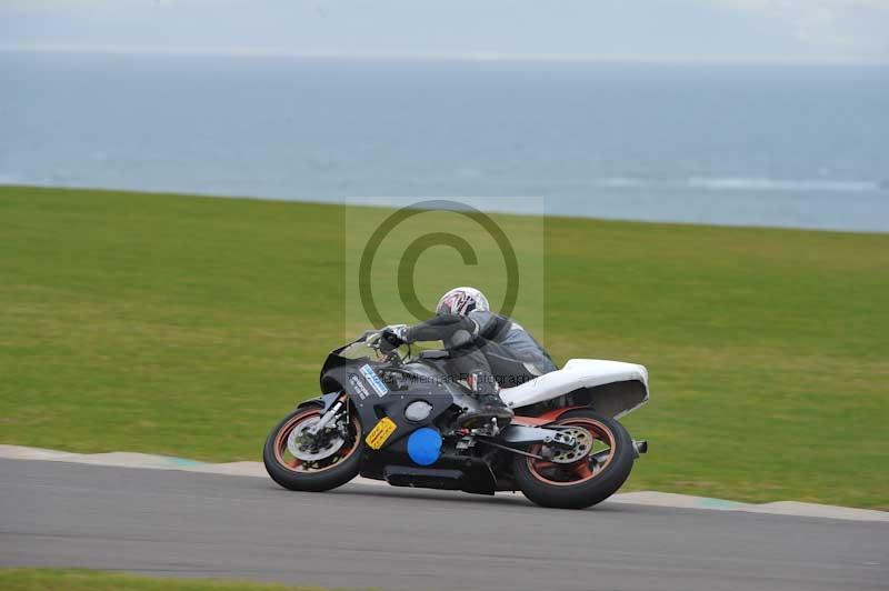 Motorcycle action photographs;anglesey circuit;anglesey trackday photographs;event digital images;eventdigitalimages;no limits trackday;oulton park circuit cheshire;peter wileman photography;trackday;trackday digital images;trackday photos;ty croes circuit wales