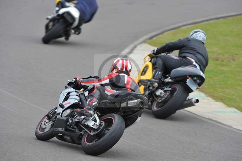 Motorcycle action photographs;anglesey circuit;anglesey trackday photographs;event digital images;eventdigitalimages;no limits trackday;oulton park circuit cheshire;peter wileman photography;trackday;trackday digital images;trackday photos;ty croes circuit wales