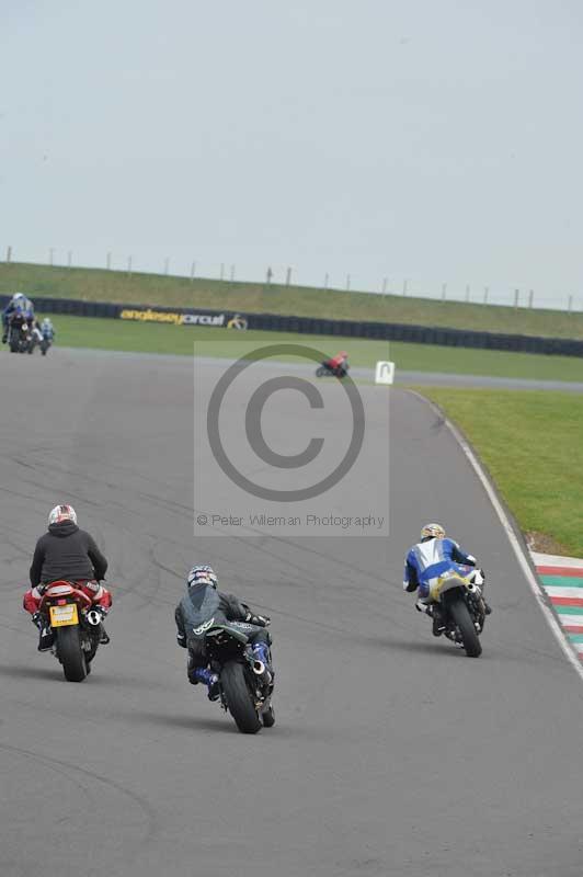 Motorcycle action photographs;anglesey circuit;anglesey trackday photographs;event digital images;eventdigitalimages;no limits trackday;oulton park circuit cheshire;peter wileman photography;trackday;trackday digital images;trackday photos;ty croes circuit wales