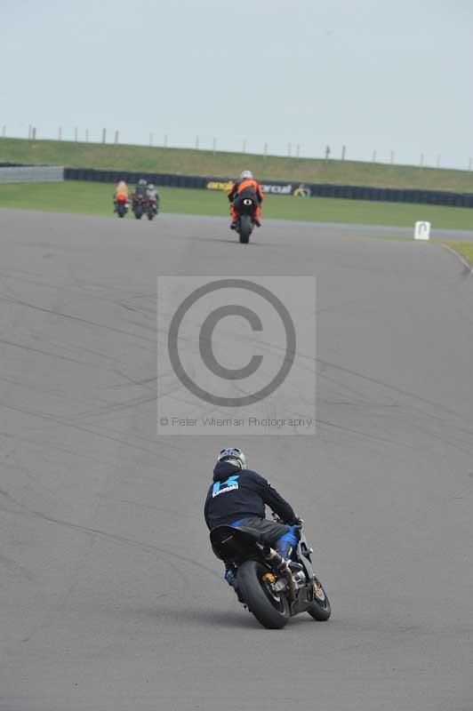 Motorcycle action photographs;anglesey circuit;anglesey trackday photographs;event digital images;eventdigitalimages;no limits trackday;oulton park circuit cheshire;peter wileman photography;trackday;trackday digital images;trackday photos;ty croes circuit wales