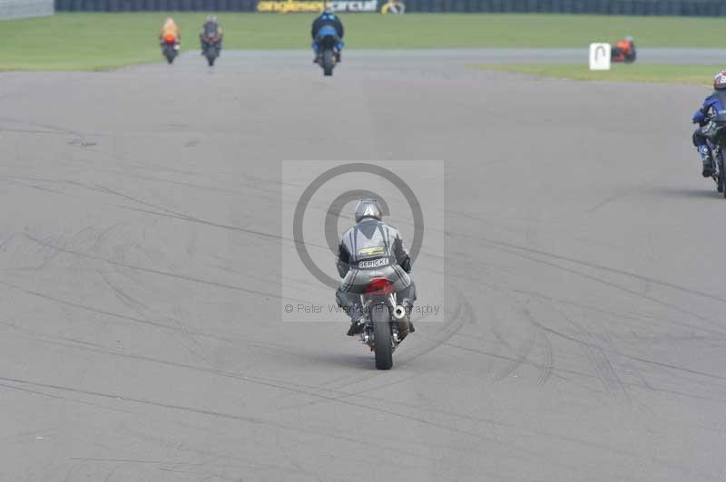 Motorcycle action photographs;anglesey circuit;anglesey trackday photographs;event digital images;eventdigitalimages;no limits trackday;oulton park circuit cheshire;peter wileman photography;trackday;trackday digital images;trackday photos;ty croes circuit wales