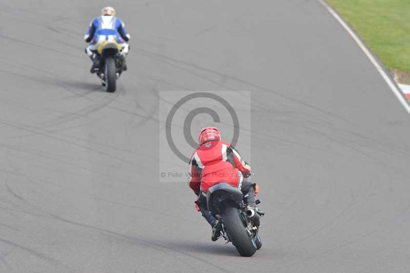 Motorcycle action photographs;anglesey circuit;anglesey trackday photographs;event digital images;eventdigitalimages;no limits trackday;oulton park circuit cheshire;peter wileman photography;trackday;trackday digital images;trackday photos;ty croes circuit wales