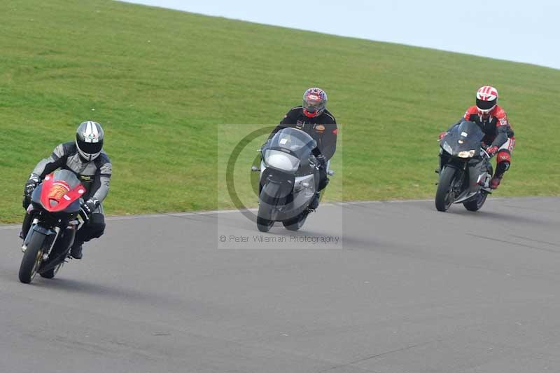 Motorcycle action photographs;anglesey circuit;anglesey trackday photographs;event digital images;eventdigitalimages;no limits trackday;oulton park circuit cheshire;peter wileman photography;trackday;trackday digital images;trackday photos;ty croes circuit wales