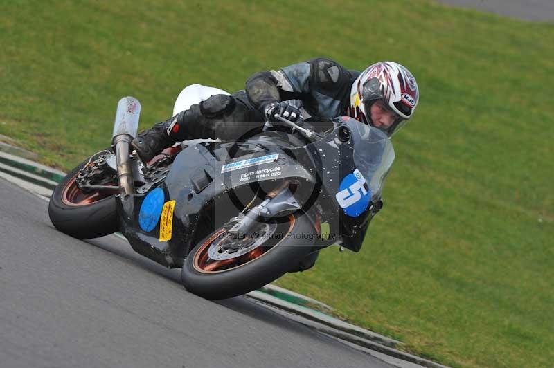 Motorcycle action photographs;anglesey circuit;anglesey trackday photographs;event digital images;eventdigitalimages;no limits trackday;oulton park circuit cheshire;peter wileman photography;trackday;trackday digital images;trackday photos;ty croes circuit wales
