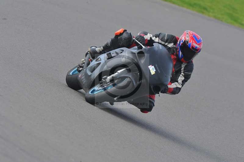 Motorcycle action photographs;anglesey circuit;anglesey trackday photographs;event digital images;eventdigitalimages;no limits trackday;oulton park circuit cheshire;peter wileman photography;trackday;trackday digital images;trackday photos;ty croes circuit wales