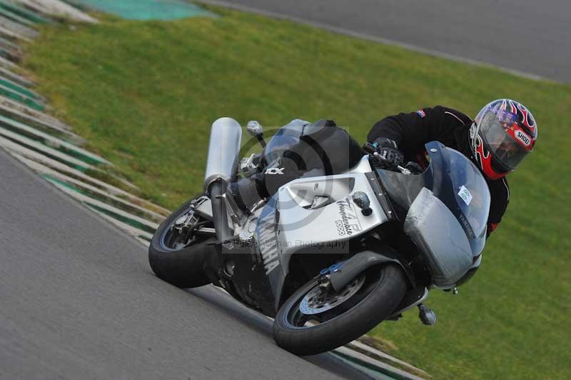 Motorcycle action photographs;anglesey circuit;anglesey trackday photographs;event digital images;eventdigitalimages;no limits trackday;oulton park circuit cheshire;peter wileman photography;trackday;trackday digital images;trackday photos;ty croes circuit wales