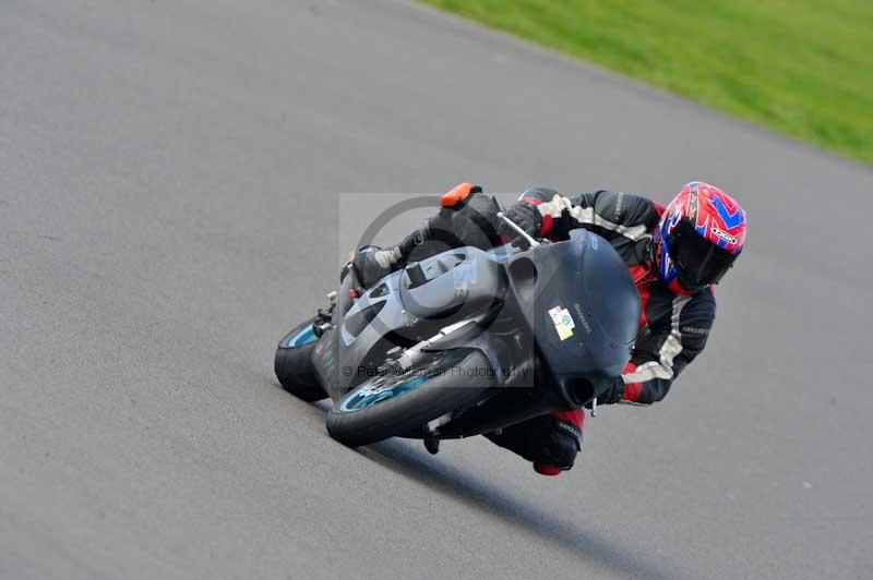 Motorcycle action photographs;anglesey circuit;anglesey trackday photographs;event digital images;eventdigitalimages;no limits trackday;oulton park circuit cheshire;peter wileman photography;trackday;trackday digital images;trackday photos;ty croes circuit wales
