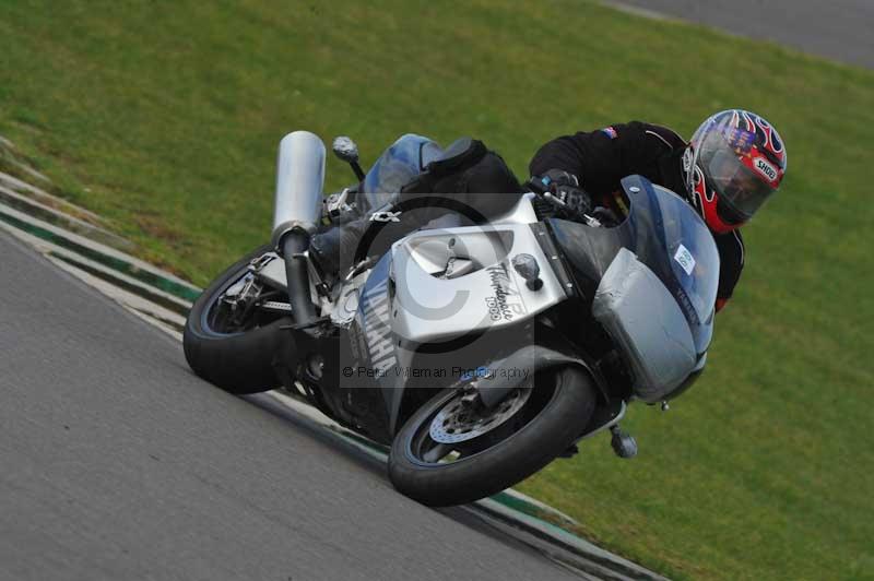 Motorcycle action photographs;anglesey circuit;anglesey trackday photographs;event digital images;eventdigitalimages;no limits trackday;oulton park circuit cheshire;peter wileman photography;trackday;trackday digital images;trackday photos;ty croes circuit wales