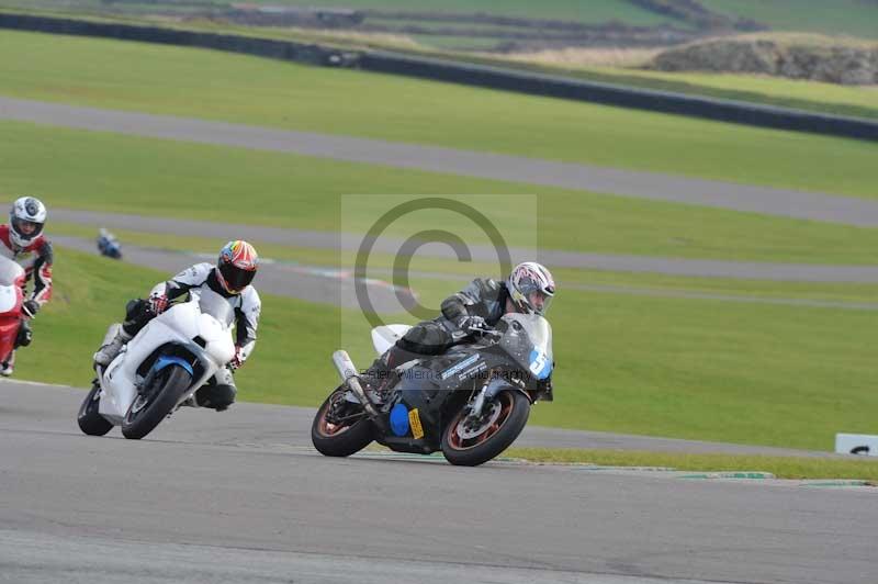 Motorcycle action photographs;anglesey circuit;anglesey trackday photographs;event digital images;eventdigitalimages;no limits trackday;oulton park circuit cheshire;peter wileman photography;trackday;trackday digital images;trackday photos;ty croes circuit wales