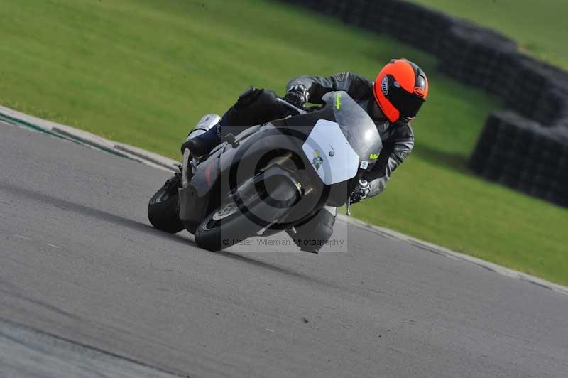 Motorcycle action photographs;anglesey circuit;anglesey trackday photographs;event digital images;eventdigitalimages;no limits trackday;oulton park circuit cheshire;peter wileman photography;trackday;trackday digital images;trackday photos;ty croes circuit wales