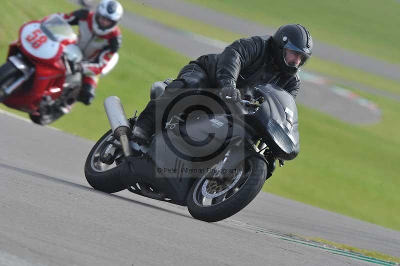Motorcycle action photographs;anglesey circuit;anglesey trackday photographs;event digital images;eventdigitalimages;no limits trackday;oulton park circuit cheshire;peter wileman photography;trackday;trackday digital images;trackday photos;ty croes circuit wales