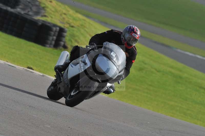 Motorcycle action photographs;anglesey circuit;anglesey trackday photographs;event digital images;eventdigitalimages;no limits trackday;oulton park circuit cheshire;peter wileman photography;trackday;trackday digital images;trackday photos;ty croes circuit wales