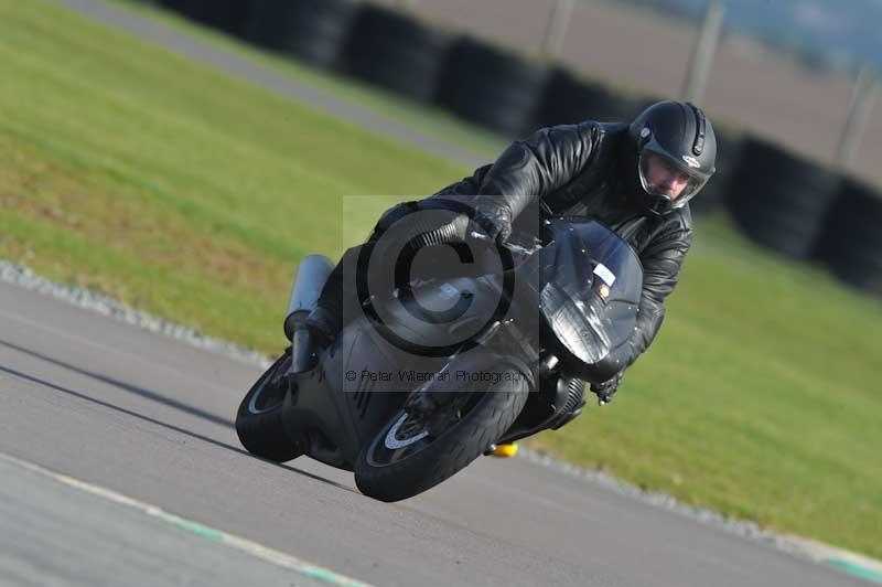 Motorcycle action photographs;anglesey circuit;anglesey trackday photographs;event digital images;eventdigitalimages;no limits trackday;oulton park circuit cheshire;peter wileman photography;trackday;trackday digital images;trackday photos;ty croes circuit wales