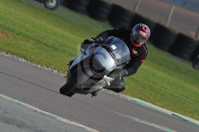 Motorcycle action photographs;anglesey circuit;anglesey trackday photographs;event digital images;eventdigitalimages;no limits trackday;oulton park circuit cheshire;peter wileman photography;trackday;trackday digital images;trackday photos;ty croes circuit wales