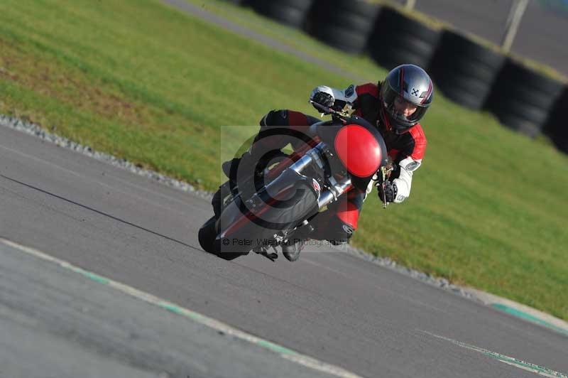 Motorcycle action photographs;anglesey circuit;anglesey trackday photographs;event digital images;eventdigitalimages;no limits trackday;oulton park circuit cheshire;peter wileman photography;trackday;trackday digital images;trackday photos;ty croes circuit wales