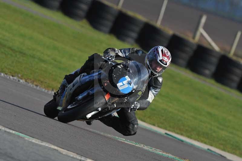 Motorcycle action photographs;anglesey circuit;anglesey trackday photographs;event digital images;eventdigitalimages;no limits trackday;oulton park circuit cheshire;peter wileman photography;trackday;trackday digital images;trackday photos;ty croes circuit wales