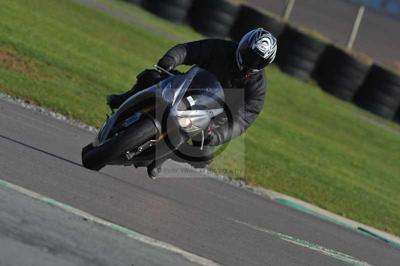 Motorcycle action photographs;anglesey circuit;anglesey trackday photographs;event digital images;eventdigitalimages;no limits trackday;oulton park circuit cheshire;peter wileman photography;trackday;trackday digital images;trackday photos;ty croes circuit wales