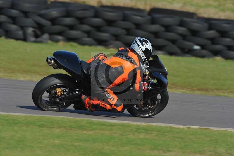 Motorcycle action photographs;anglesey circuit;anglesey trackday photographs;event digital images;eventdigitalimages;no limits trackday;oulton park circuit cheshire;peter wileman photography;trackday;trackday digital images;trackday photos;ty croes circuit wales