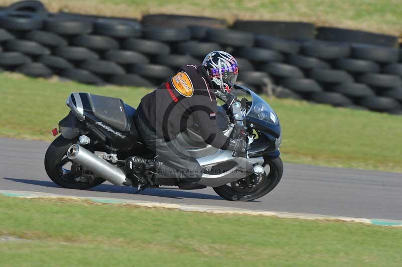 Motorcycle action photographs;anglesey circuit;anglesey trackday photographs;event digital images;eventdigitalimages;no limits trackday;oulton park circuit cheshire;peter wileman photography;trackday;trackday digital images;trackday photos;ty croes circuit wales