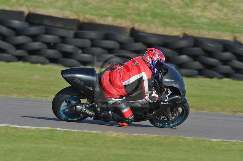 Motorcycle action photographs;anglesey circuit;anglesey trackday photographs;event digital images;eventdigitalimages;no limits trackday;oulton park circuit cheshire;peter wileman photography;trackday;trackday digital images;trackday photos;ty croes circuit wales