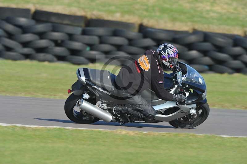 Motorcycle action photographs;anglesey circuit;anglesey trackday photographs;event digital images;eventdigitalimages;no limits trackday;oulton park circuit cheshire;peter wileman photography;trackday;trackday digital images;trackday photos;ty croes circuit wales