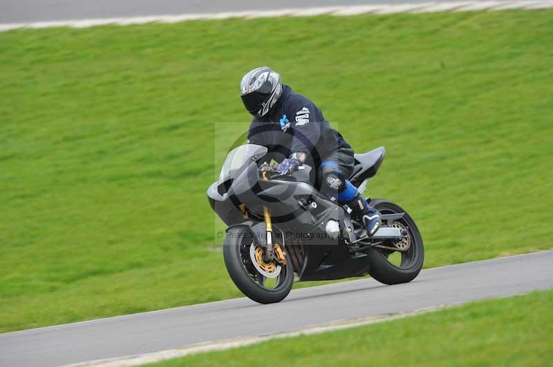 Motorcycle action photographs;anglesey circuit;anglesey trackday photographs;event digital images;eventdigitalimages;no limits trackday;oulton park circuit cheshire;peter wileman photography;trackday;trackday digital images;trackday photos;ty croes circuit wales