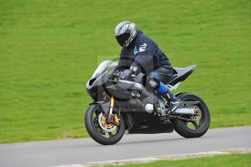 Motorcycle action photographs;anglesey circuit;anglesey trackday photographs;event digital images;eventdigitalimages;no limits trackday;oulton park circuit cheshire;peter wileman photography;trackday;trackday digital images;trackday photos;ty croes circuit wales