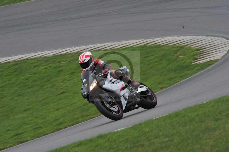 Motorcycle action photographs;anglesey circuit;anglesey trackday photographs;event digital images;eventdigitalimages;no limits trackday;oulton park circuit cheshire;peter wileman photography;trackday;trackday digital images;trackday photos;ty croes circuit wales