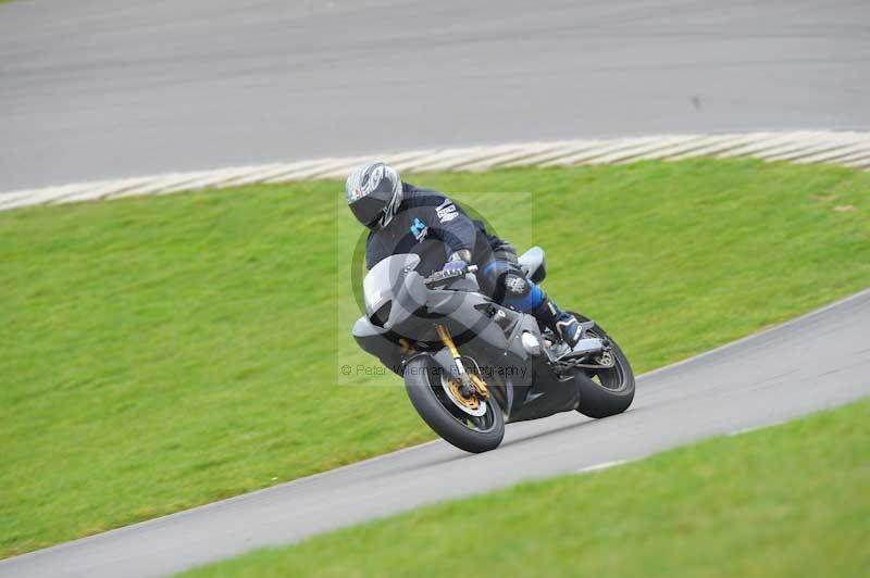 Motorcycle action photographs;anglesey circuit;anglesey trackday photographs;event digital images;eventdigitalimages;no limits trackday;oulton park circuit cheshire;peter wileman photography;trackday;trackday digital images;trackday photos;ty croes circuit wales