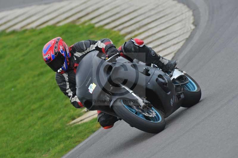Motorcycle action photographs;anglesey circuit;anglesey trackday photographs;event digital images;eventdigitalimages;no limits trackday;oulton park circuit cheshire;peter wileman photography;trackday;trackday digital images;trackday photos;ty croes circuit wales
