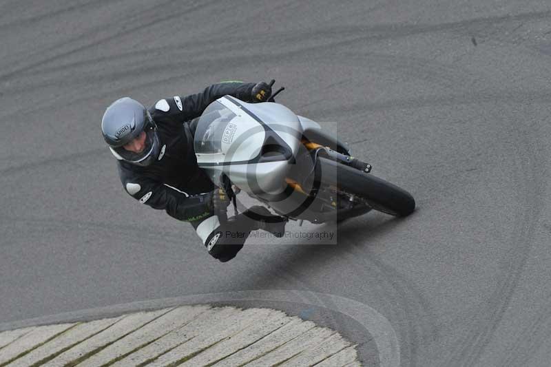 Motorcycle action photographs;anglesey circuit;anglesey trackday photographs;event digital images;eventdigitalimages;no limits trackday;oulton park circuit cheshire;peter wileman photography;trackday;trackday digital images;trackday photos;ty croes circuit wales