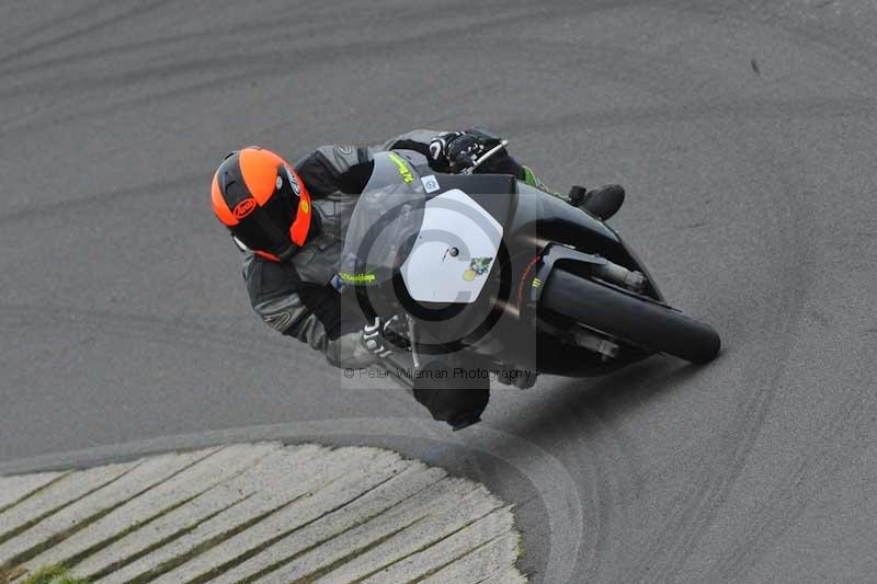 Motorcycle action photographs;anglesey circuit;anglesey trackday photographs;event digital images;eventdigitalimages;no limits trackday;oulton park circuit cheshire;peter wileman photography;trackday;trackday digital images;trackday photos;ty croes circuit wales