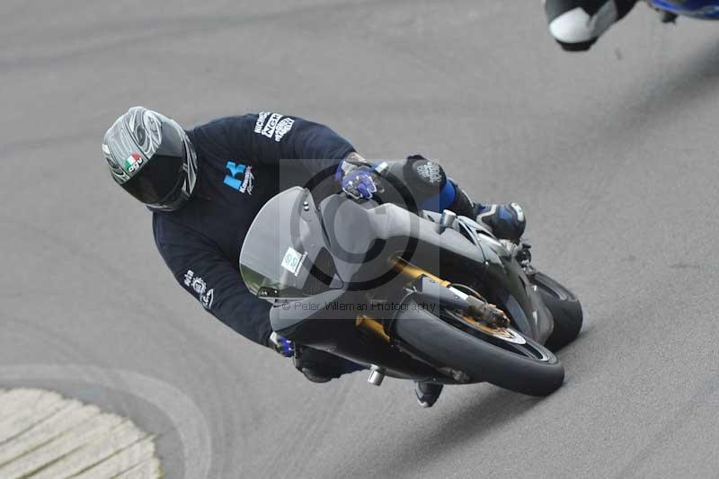 Motorcycle action photographs;anglesey circuit;anglesey trackday photographs;event digital images;eventdigitalimages;no limits trackday;oulton park circuit cheshire;peter wileman photography;trackday;trackday digital images;trackday photos;ty croes circuit wales