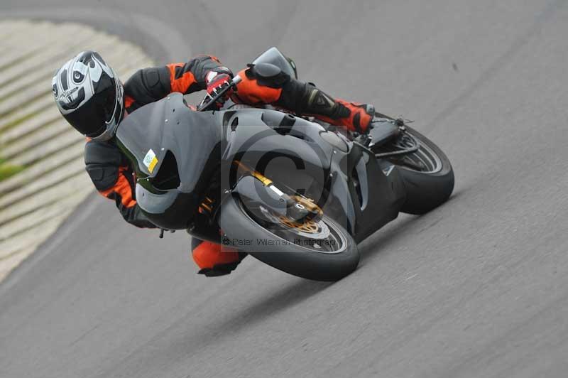 Motorcycle action photographs;anglesey circuit;anglesey trackday photographs;event digital images;eventdigitalimages;no limits trackday;oulton park circuit cheshire;peter wileman photography;trackday;trackday digital images;trackday photos;ty croes circuit wales