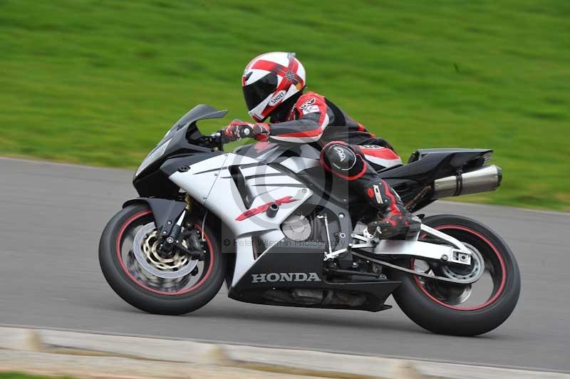 Motorcycle action photographs;anglesey circuit;anglesey trackday photographs;event digital images;eventdigitalimages;no limits trackday;oulton park circuit cheshire;peter wileman photography;trackday;trackday digital images;trackday photos;ty croes circuit wales