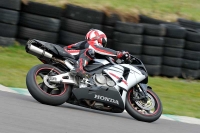 Motorcycle-action-photographs;anglesey-circuit;anglesey-trackday-photographs;event-digital-images;eventdigitalimages;no-limits-trackday;oulton-park-circuit-cheshire;peter-wileman-photography;trackday;trackday-digital-images;trackday-photos;ty-croes-circuit-wales