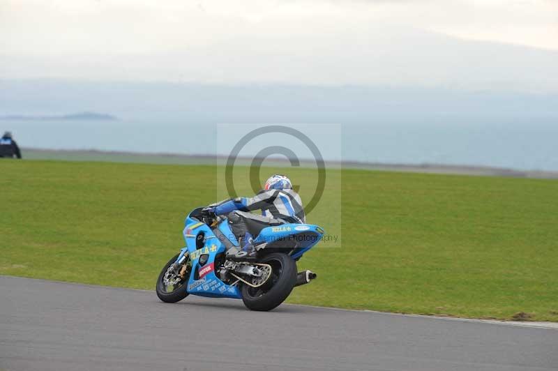 Motorcycle action photographs;anglesey circuit;anglesey trackday photographs;event digital images;eventdigitalimages;no limits trackday;oulton park circuit cheshire;peter wileman photography;trackday;trackday digital images;trackday photos;ty croes circuit wales
