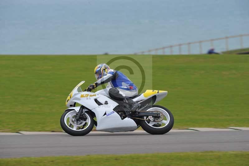 Motorcycle action photographs;anglesey circuit;anglesey trackday photographs;event digital images;eventdigitalimages;no limits trackday;oulton park circuit cheshire;peter wileman photography;trackday;trackday digital images;trackday photos;ty croes circuit wales