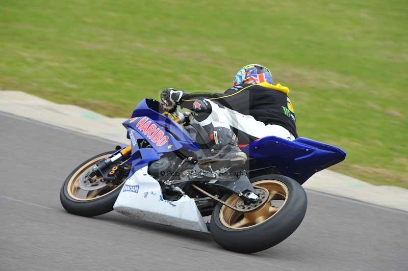 Motorcycle action photographs;anglesey circuit;anglesey trackday photographs;event digital images;eventdigitalimages;no limits trackday;oulton park circuit cheshire;peter wileman photography;trackday;trackday digital images;trackday photos;ty croes circuit wales