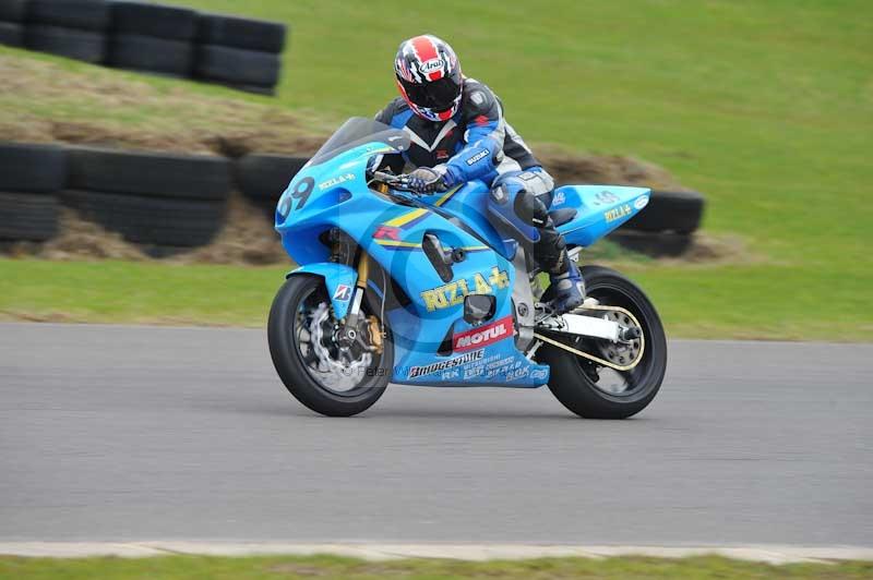 Motorcycle action photographs;anglesey circuit;anglesey trackday photographs;event digital images;eventdigitalimages;no limits trackday;oulton park circuit cheshire;peter wileman photography;trackday;trackday digital images;trackday photos;ty croes circuit wales