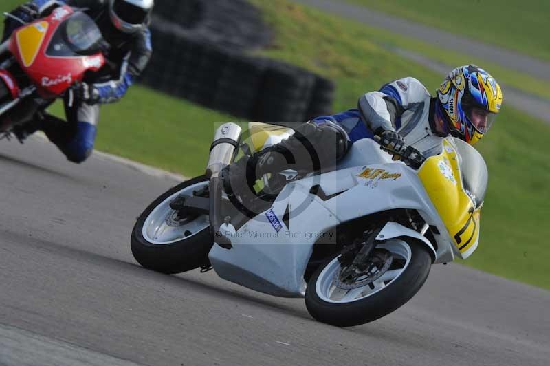 Motorcycle action photographs;anglesey circuit;anglesey trackday photographs;event digital images;eventdigitalimages;no limits trackday;oulton park circuit cheshire;peter wileman photography;trackday;trackday digital images;trackday photos;ty croes circuit wales