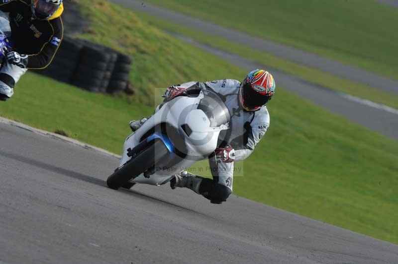 Motorcycle action photographs;anglesey circuit;anglesey trackday photographs;event digital images;eventdigitalimages;no limits trackday;oulton park circuit cheshire;peter wileman photography;trackday;trackday digital images;trackday photos;ty croes circuit wales
