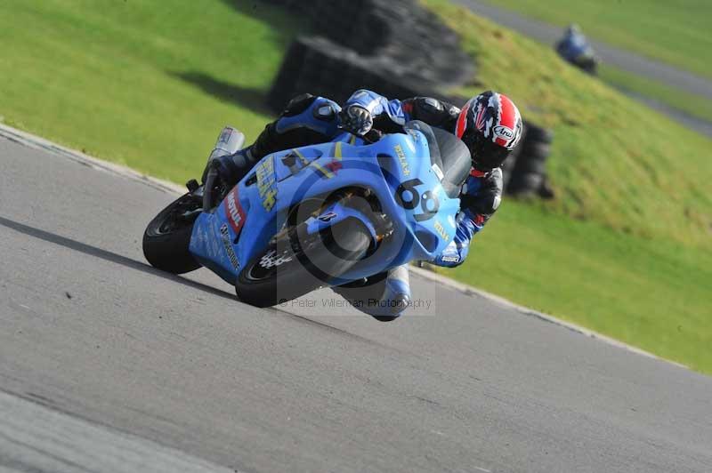Motorcycle action photographs;anglesey circuit;anglesey trackday photographs;event digital images;eventdigitalimages;no limits trackday;oulton park circuit cheshire;peter wileman photography;trackday;trackday digital images;trackday photos;ty croes circuit wales