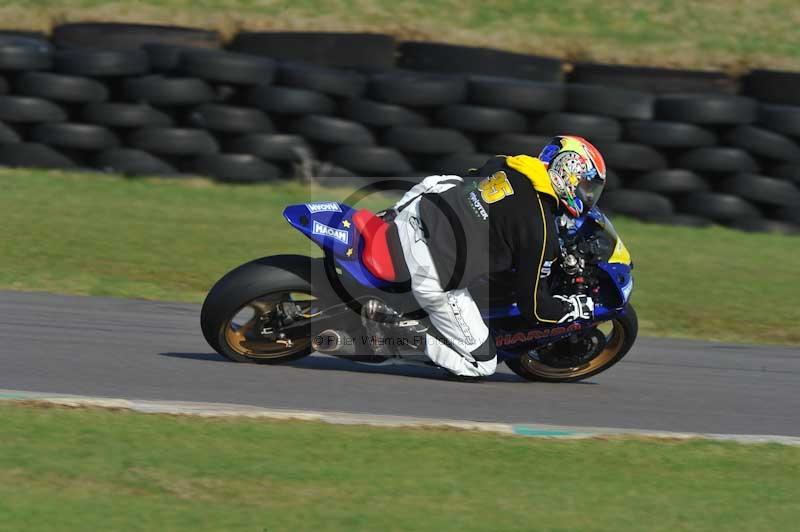Motorcycle action photographs;anglesey circuit;anglesey trackday photographs;event digital images;eventdigitalimages;no limits trackday;oulton park circuit cheshire;peter wileman photography;trackday;trackday digital images;trackday photos;ty croes circuit wales